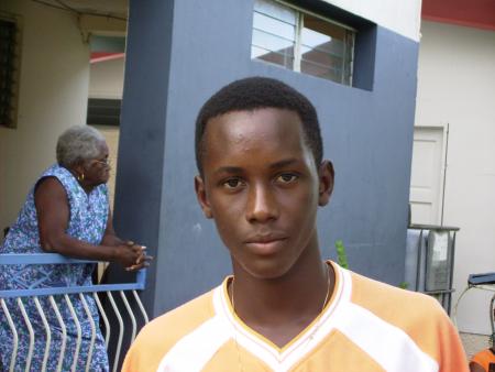 C Wilo aguen sur le mik ofone !!!!